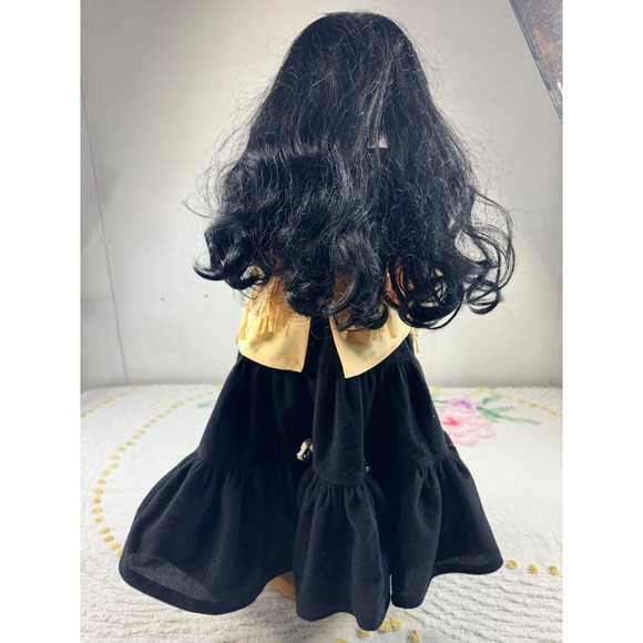 Native American Porcelain Doll with Baby & Accessories Collectible Decor - Picture 2 of 12